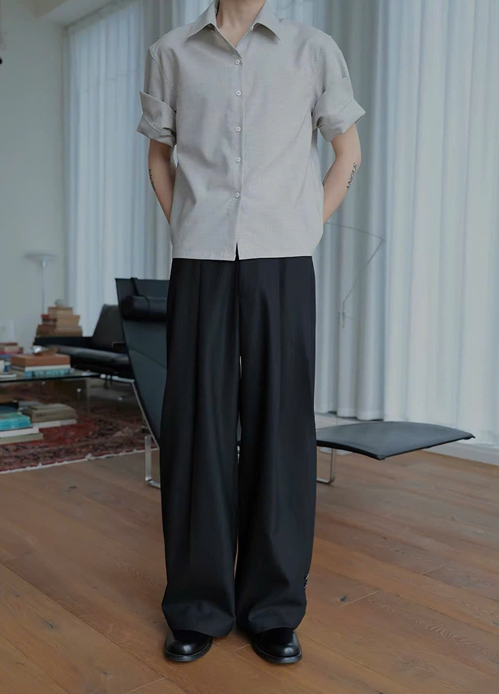 Pleated Buttoned Down Trousers