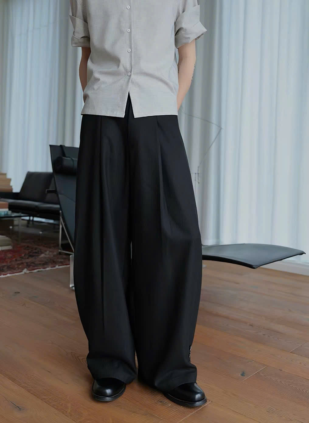 Pleated Buttoned Down Trousers