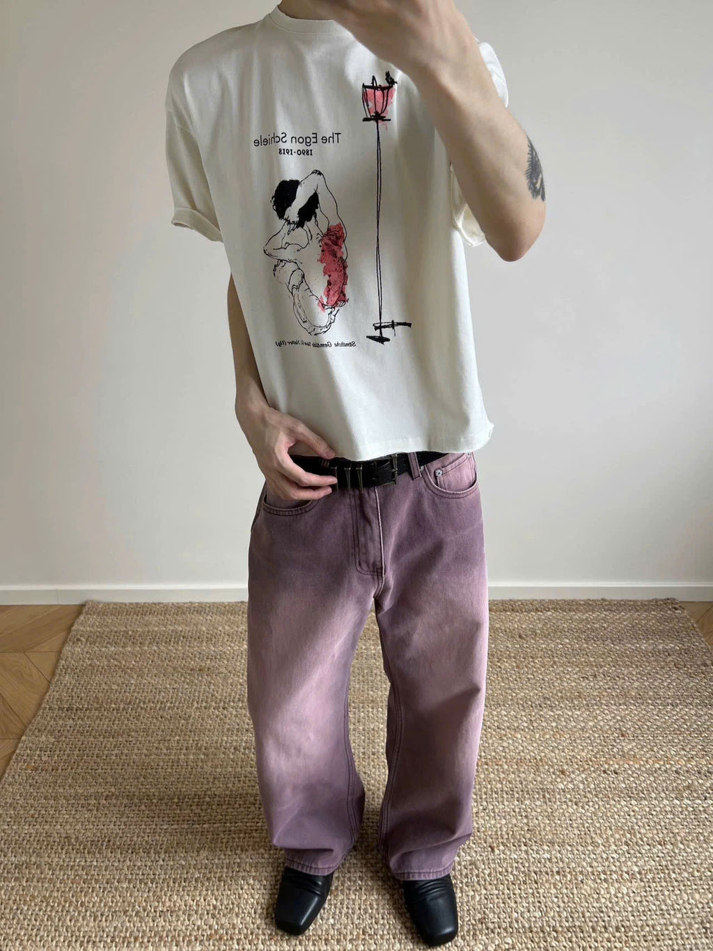 Egon Schiele Tee