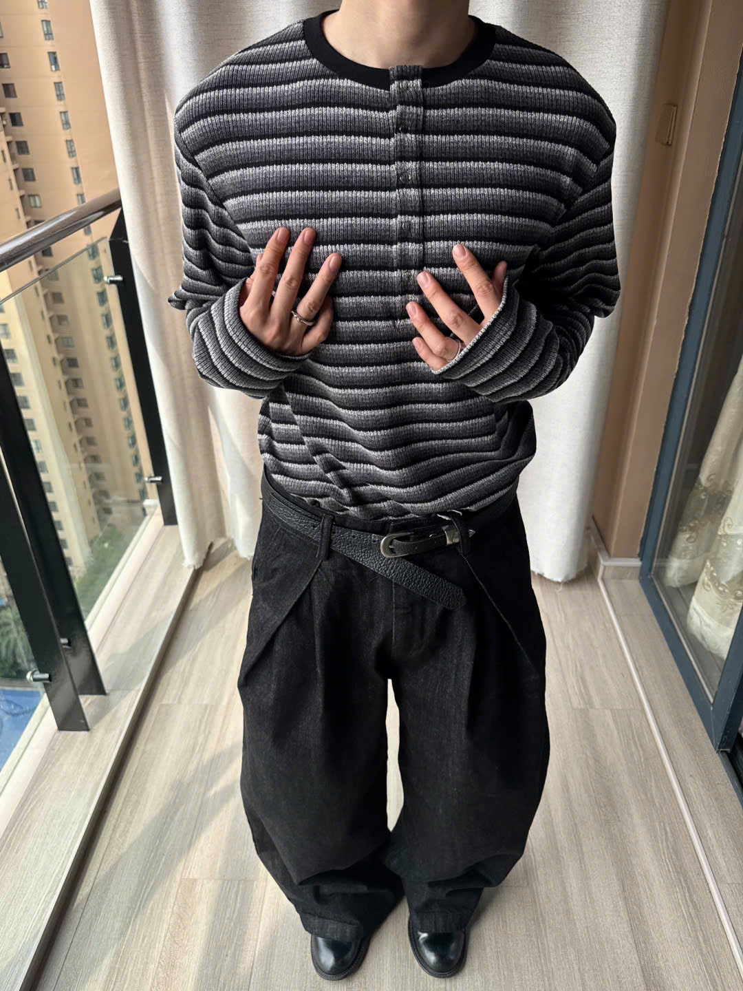 Pleated Baggy Denim