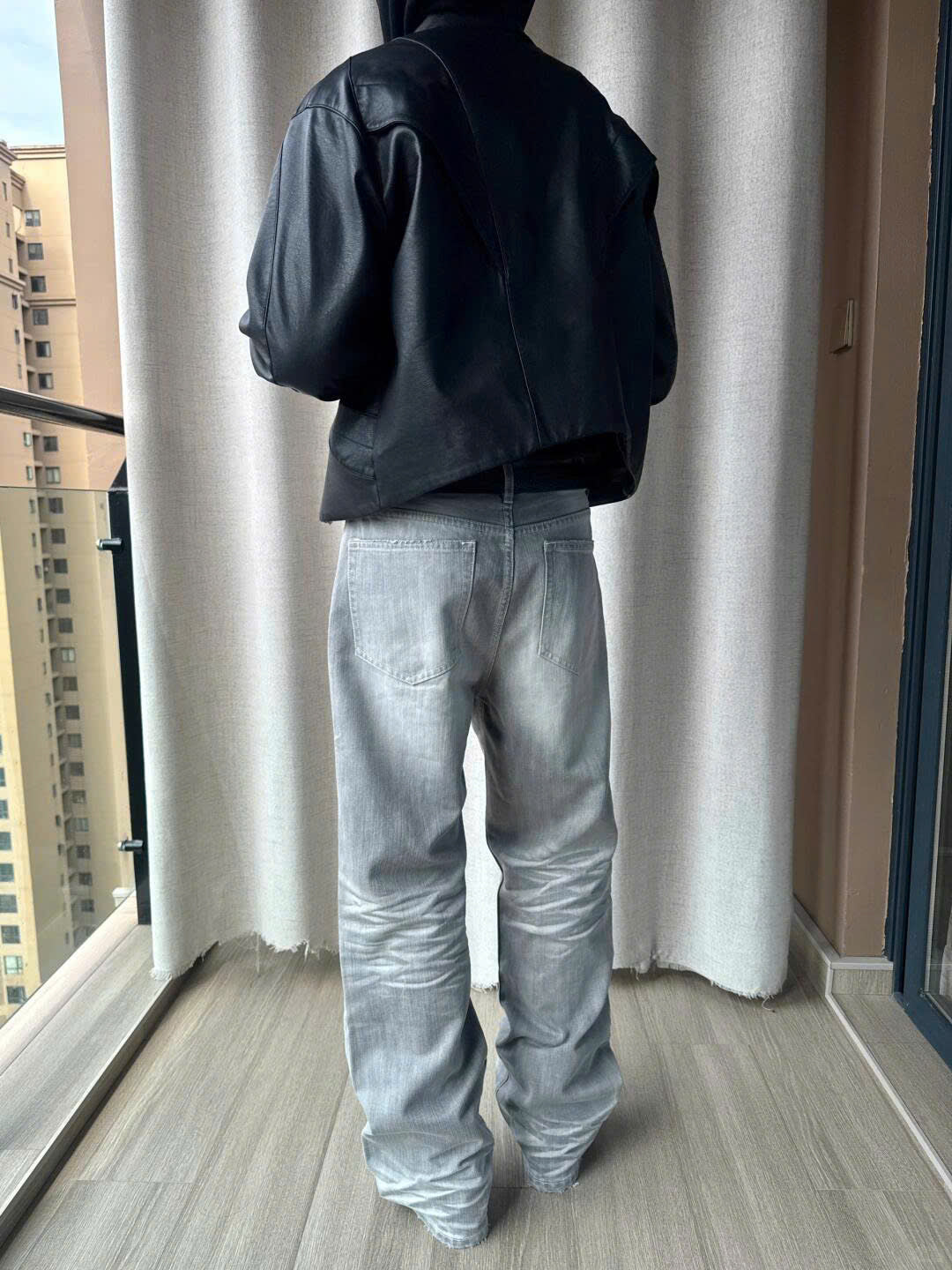 Akat Jeans